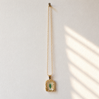 Leaflet Neckpiece