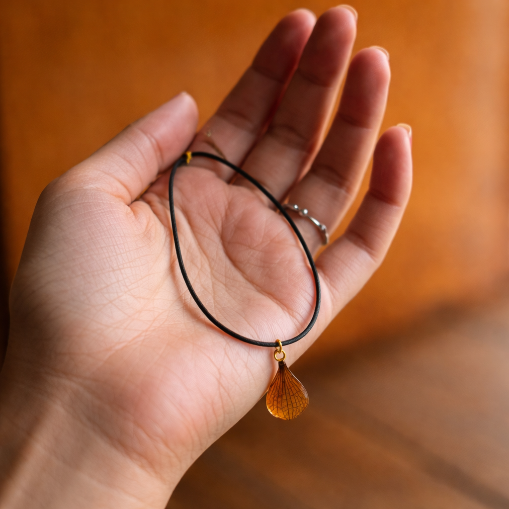 Orchid Hush Neckpiece